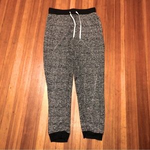 Kenneth Cole Reaction joggers 🏃